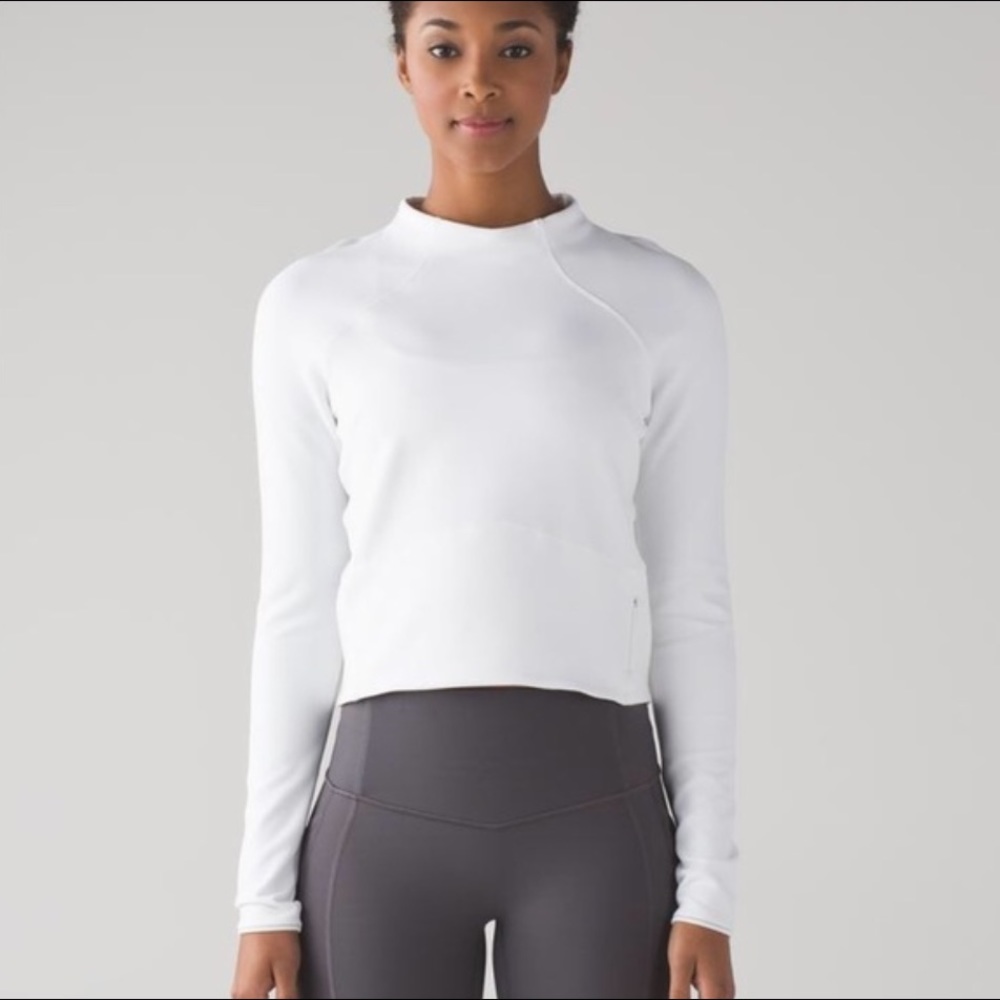 Lululemon Hill and Valley Mock Neck Crop Top